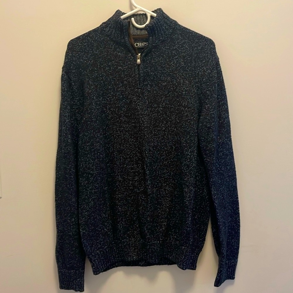 CHAPS MENS SWEATER - Medium